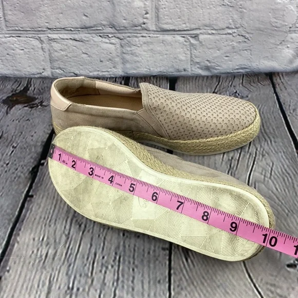 DR SCHOLLS BE FREE ENERGY TECHNOLOGY Lt Pink Slip On Espadrille Flats - Picture 8 of 17